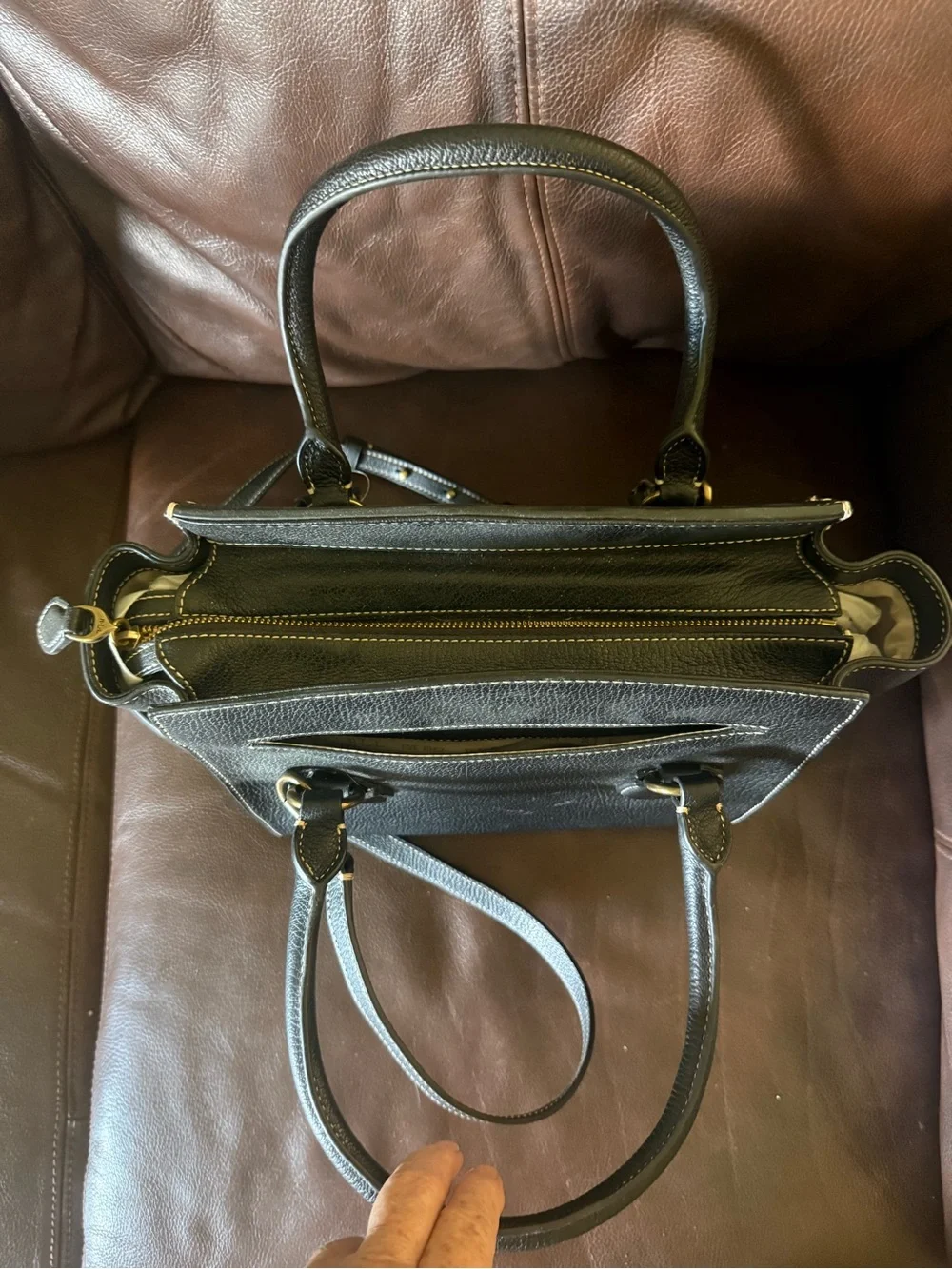 New With Tag. Original packing. Lauren Ralph Lauren Millbrook Medium Satchel